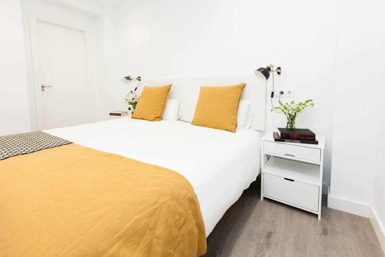 Isg Apartments Downtown Family Haven Free Parking Spot Seville Luaran gambar