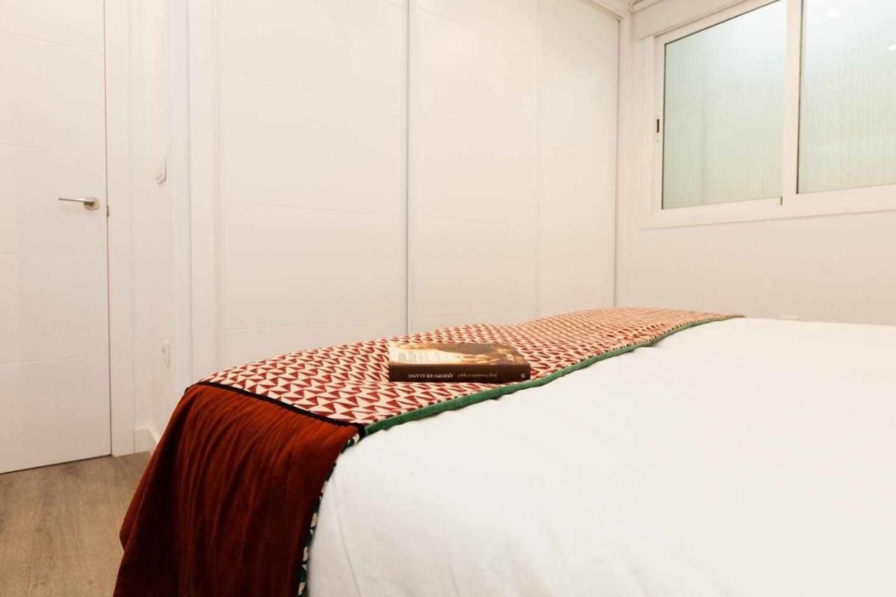 Isg Apartments Downtown Family Haven Free Parking Spot Seville Luaran gambar
